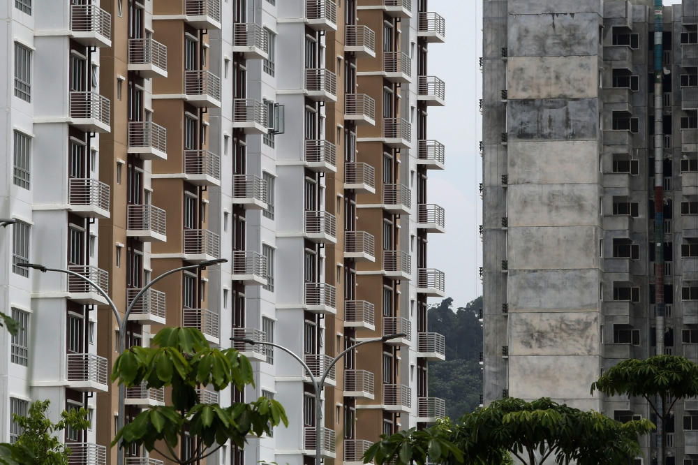 The Associated Chinese Chambers of Commerce and Industry of Malaysia welcomed Prime Minister Datuk Seri Anwar Ibrahim’s call for a review of the nation’s affordable housing policy as ‘timely’, but went on to suggest a complete overhaul of the current policy. ― Picture by Yusof Mat Isa