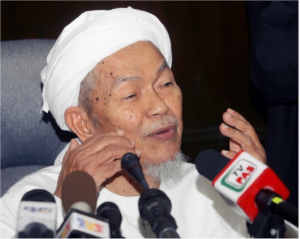 The late PAS spiritual leader Datuk Nik Abdul Aziz Nik Mat (pic) died at the age of 84 after battling prostate cancer in 2015.— Bernama file pic