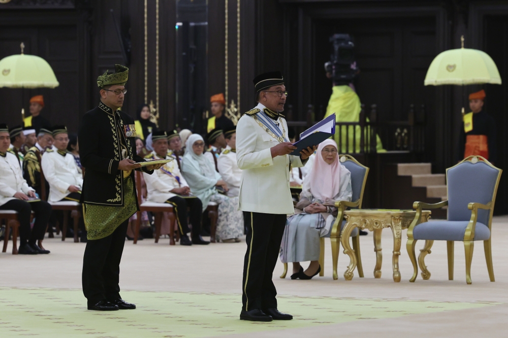 Prime Minister Datuk Seri Anwar Ibrahim said the policies would include the National Industrial Plan, to be launched in August, the Mid-Term Review of the 12th Malaysia Plan at the end of September and the second Madani Budget in October. — Bernama pic