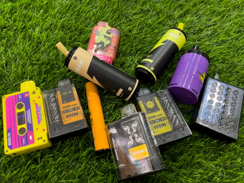 The Health Ministry said nicotine poisoning due to the use of tobacco or electronic cigarette liquid can cause acute effects such as heart palpitations, vomiting and seizures. — Picture by Raymond Manuel