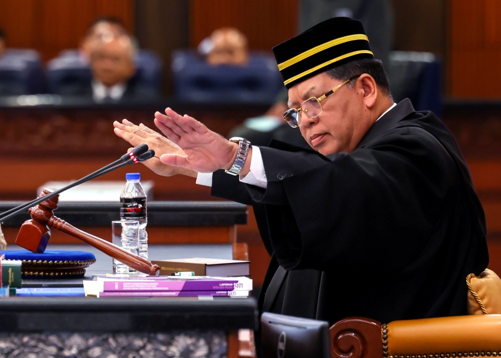 Dewan Rakyat Speaker Tan Sri Johari Abdul reminded parliamentarians that he was only exercising his authority based on Standing Orders that were authored by those among them. — Bernama pic  