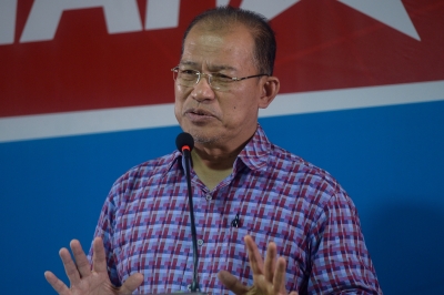 Amanah's three-term Hulu Kelang rep Saari says not defending seat due to Parkinson's - Vimarsana News
