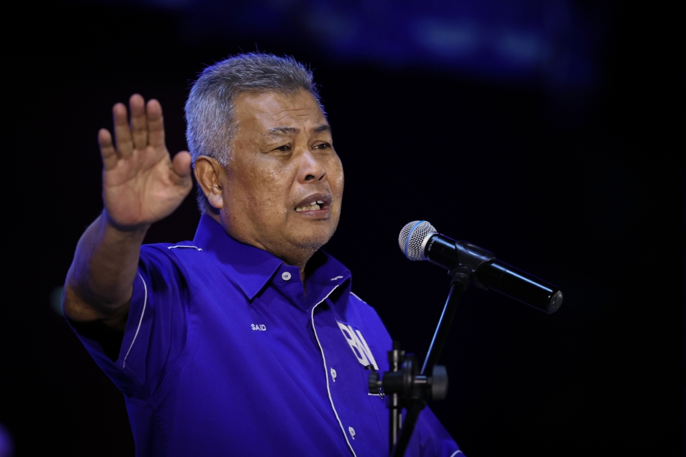 Datuk Seri Ahmad Said speaks to reporters after launching the Terengganu BN state election machinery, at Dataran Seri Limbat in Marang last night, June 23, 2023. ― Bernama pic