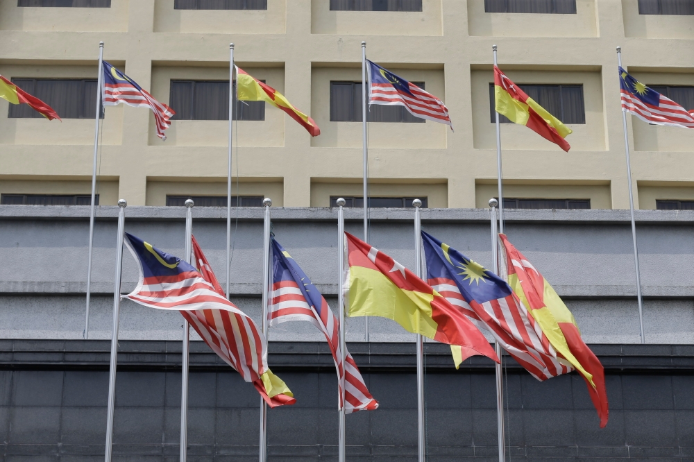 The Selangor state elections will see intense campaigning for 34 constituencies with a majority of Malay voters, according to political analysts. — Picture by Sayuti Zainudin 