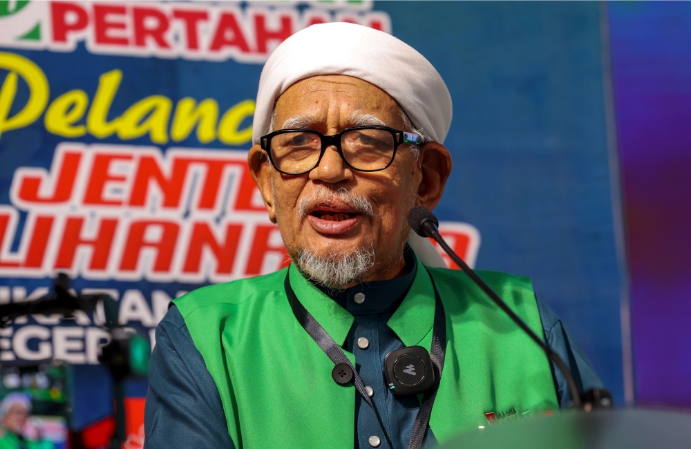 PAS president Tan Sri Abdul Hadi Awang at the launch of the Kelantan Perikatan Nasional (PN) election machinery at Dataran Warisan Stadium Sultan Muhammad IV in Kota Baru June 25, 2023. — Bernama pic