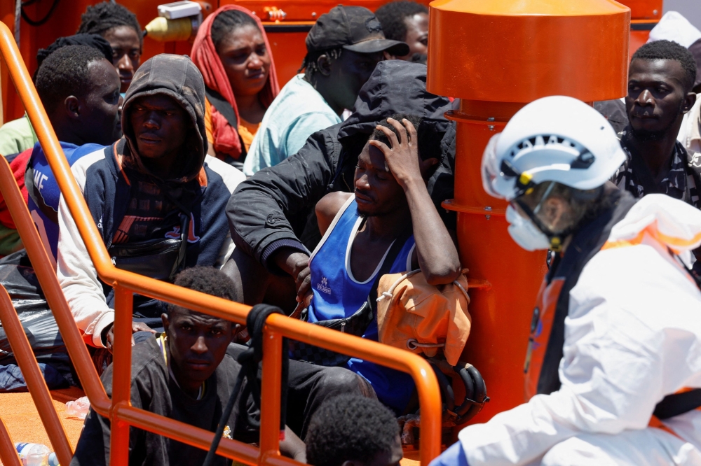 Britain’s plan to send asylum seekers to Rwanda will cost £169,000 p) per person, according to the first detailed government assessment of a high-stakes promise to tackle record numbers of people arriving in small boats. — Reuters pic