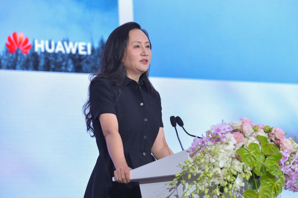 Chief financial officer and rotating chairperson Sabrina Meng Wanzhou said 5G has been in commercial use around the world for four years and it has been driving new value creation across all industries and countless households around the world. — AFP pic