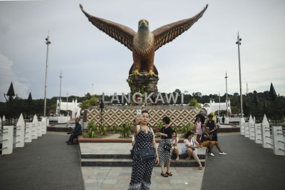 Beyond sand and sea: Can Langkawi be an arts and culture hub? Practitioners weigh-in on the prospects - Vimarsana News