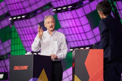 ‘Godfather of AI’ urges governments to face dangers