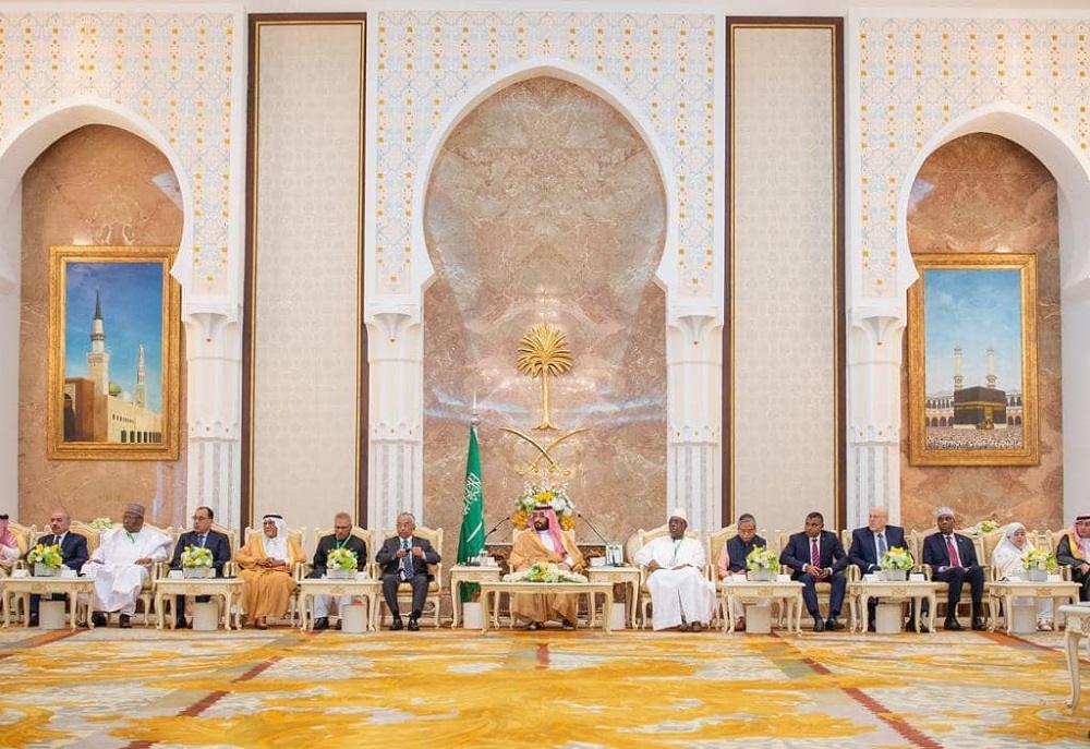 Yang di-Pertuan Agong Al-Sultan Abdullah Ri’ayatuddin Al-Mustafa Billah Shah at the hi-tea ceremony hosted by Saudi Crown Prince and Prime Minister Mohammed bin Salman in Mina yesterday. ― Picture via Facebook/Istana Negara 