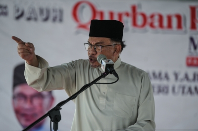 首相安瓦尔在槟城表示，他的使命是拯救马来西亚免遭种族和宗教极端主义的侵害