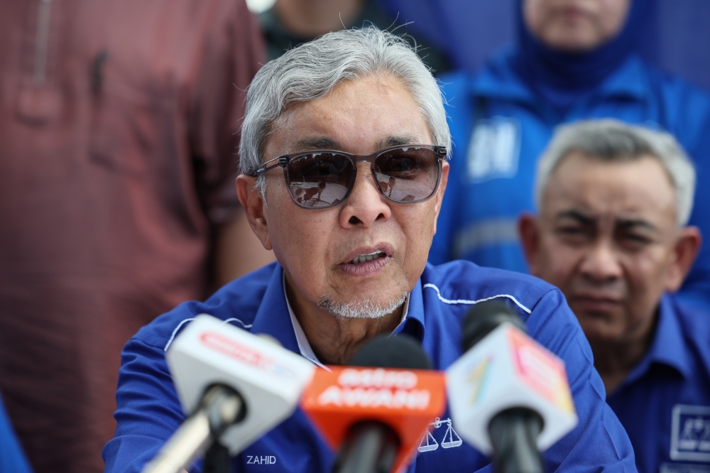 BN chairman Datuk Seri Ahmad Zahid Hamidi said the decision was made based on the seats won by BN and PH in the last general election. — Bernama pic