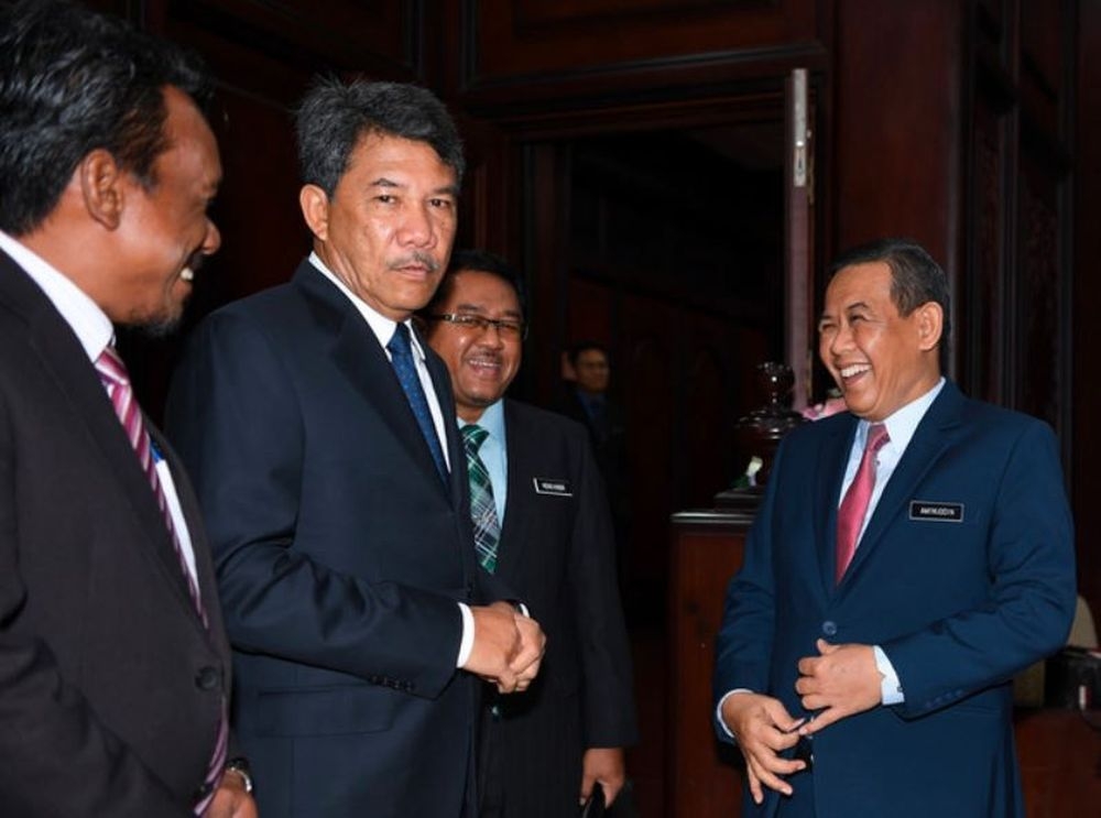 An analyst believes the leadership of Negeri Sembilan Menteri Besar Datuk Seri Aminuddin Harun (right) and his predecessor Datuk Seri Mohamad Hasan (second left) is also vital for the coalition in ensuring victory in the state election. — Bernama file pic