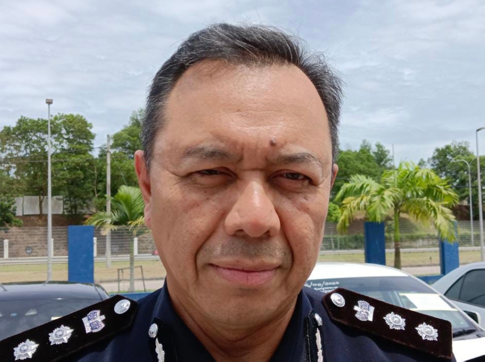 Iskandar Puteri police chief Assistant Commissioner Rahmat Ariffin said the victim’s total losses amounted to RM87,400. — Picture by Ben Tan