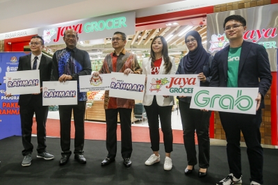 Minister: Jaya Grocer, Grab Malaysia join 'Payung Rahmah' initiative as new partners - Vimarsana News