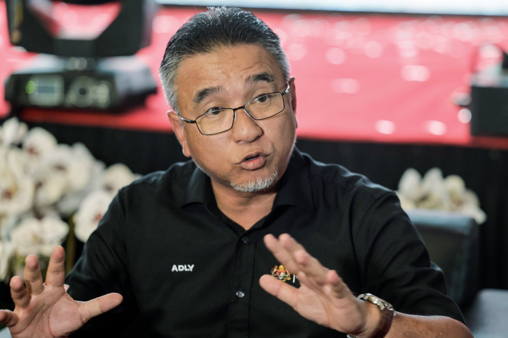 Deputy Defence Minister Adly Zahari said over 200 Malaysian Armed Forces veteran entrepreneurs in rural areas have been identified to receive assistance to boost their incomes. — Bernama pic