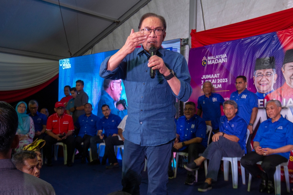 Pakatan Harapan chairman Datuk Seri Anwar Ibrahim speaks at the launch of the ‘Mega Madani Tour’ in Bangi July 7, 2023. — Picture by Shafwan Zaidon