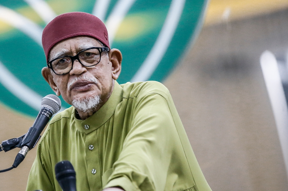 In a statement today, PAS president Tan Sri Abdul Hadi Awang said that his party is also pushing for Malay unity to fight against efforts to destroy the Malay race just like what happened to the Native Americans. — Picture by Hari Anggara