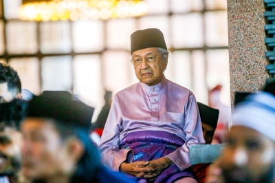 让法庭听听马哈蒂尔博士关于促进多元种族的马来西亚是违宪的主张——哈菲兹·哈桑