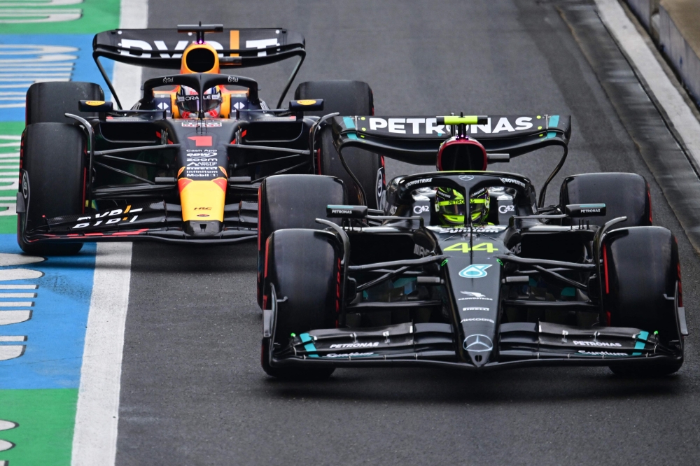Hamilton warns Mercedes to heed McLaren ‘wake-up call’ | Malay Mail
