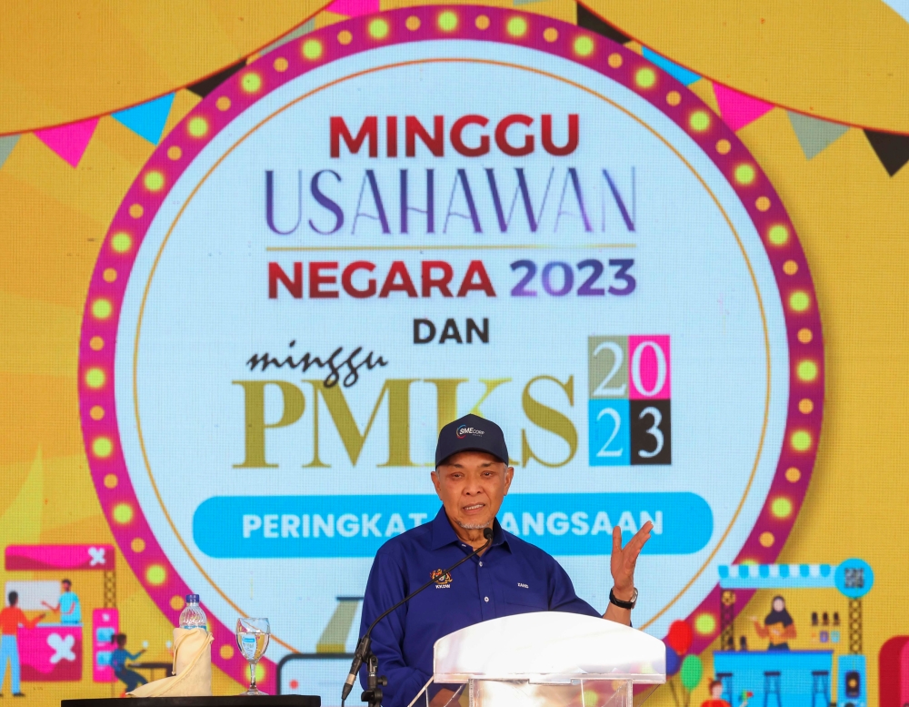 Deputy Prime Minister Datuk Seri Ahmad Zahid Hamidi has asked SME Corporation Malaysia to seek more funds to help MSME entrepreneurs promote their products in the international market. — Bernama pic