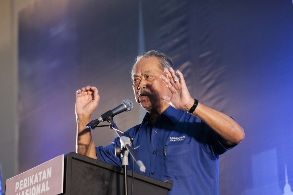 In the letter seeking to withdraw the application for transfer of the case, Muhyiddin said he was withdrawing the application to transfer the case from the Sessions Court to the High Court pending the disposal of his application to quash the charges against him. — Picture by Ahmad Zamzahuri