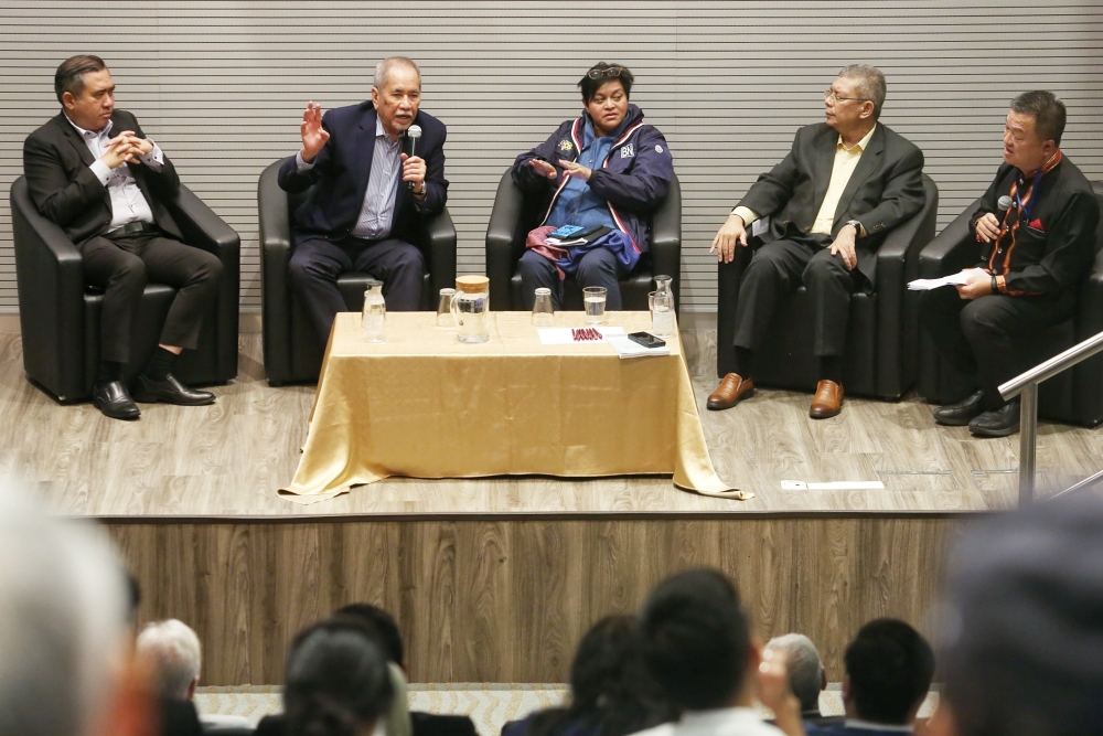 (From left) Anthony Loke, Tan Sri Wan Junaidi Tuanku Jaafar, Datuk Seri Azalina Othman Said , Datuk Seri Saifuddin Abdullah and Prof Wong Chin Huat during the forum on ‘Political Stability in Hung Parliament’ at Sunway University, July 11, 2023. — Picture by Choo Choy May