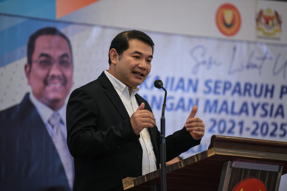Economy Minister Rafizi Ramli said the Economy Ministry is responsible for the economic planning of the country as a whole, but as efforts continue to improve other economic structures, the ministry will also emphasise the aspect of raising wages that are fair to all parties. — Bernama pic 