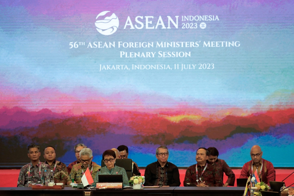 Asean foreign ministers yesterday condemned violence in Myanmar again and repeated support for a peace plan ignored by its junta rulers, as the divided bloc struggled to find unity over the protracted crisis. — AFP