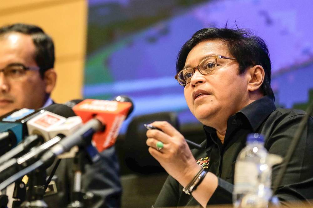 Prime Minister’s Department (Legal and Institutional Reform) Datuk Seri Azalina Othman Said said playing up issues that create disunity, disrupting public order and insulting the royal institution are offences under the law. — Picture by Sayuti Zainudin