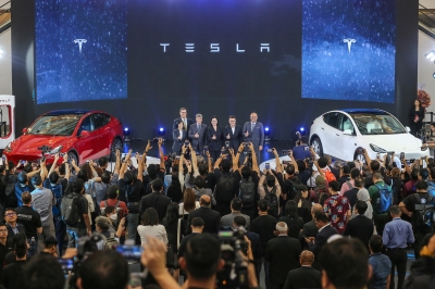 Tesla 在马来西亚推出首款电动 Model Y SUV，将于 2024 年初开始交付