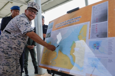 Sarawak MMEA director recommends righting MV Tung Sung to recover eight missing crew - Vimarsana News