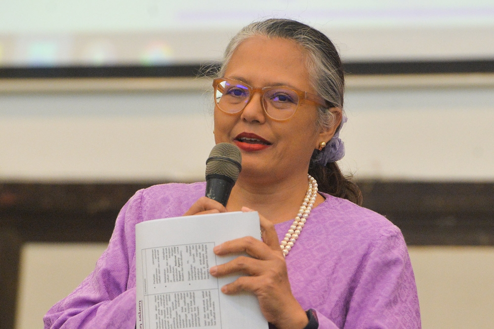 Executive director of Sister in Islam Rozana Isa speaks during launching of SIS' Telenisa 2022 reports in Petaling Jaya July 22, 2023. — Picture by Miera Zulyana