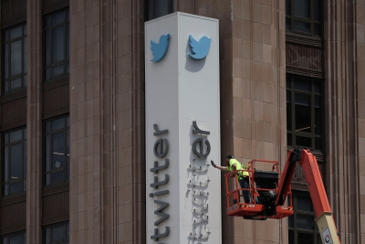 Musk rebrands Twitter, replacing bird logo with X