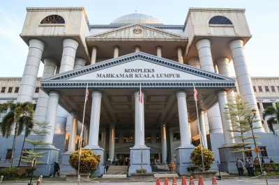 Woman who embraced Islam for boyfriend now seeking return to Christianity to know if High Court will hear her case on Sept 21 - Vimarsana News