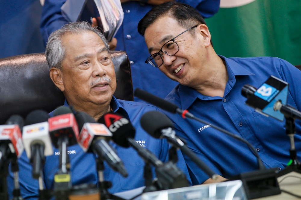 Gerakan president Datuk Dominic Lau Hoe Chai today said he does not have any cables over his candidacy in a seat that was traditionally contested by the Islamist party. — Picture by Hari Anggara