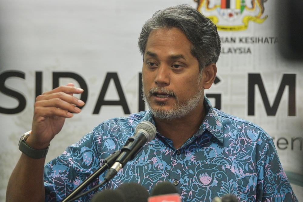Khairy Jamaluddin cautioned against assuming perfect transferability of votes that PH and BN won during the 15th general election simply because they have allied, arguing that voters might behave differently in the election next month due to significant changes in Malaysian politics over the past eight months. — Picture by Miera Zulyana