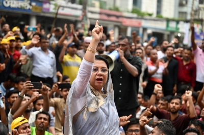 Bangladesh police clash with protesters blockading capital - Vimarsana News