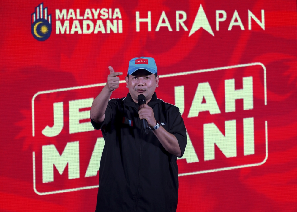 PKR deputy president Mohd Rafizi Ramli speaks at the Madani Tour Programme in Seremban July 29, 2023. — Bernama pic