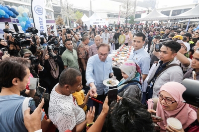 PM Anwar announces RM50m to widen Rahmah concept nationwide - Vimarsana News