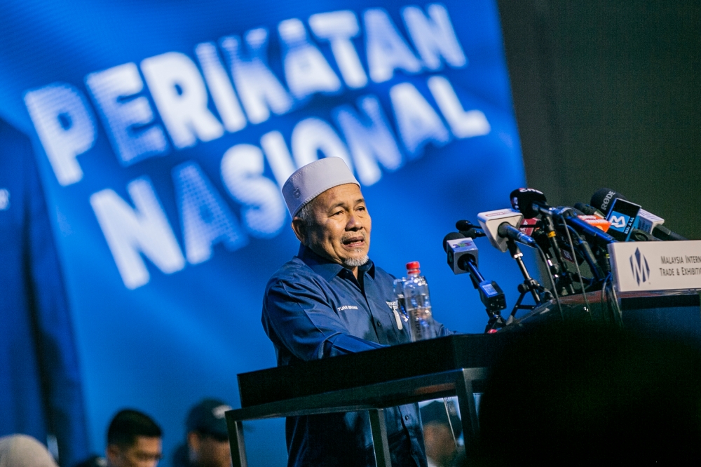 Tuan Ibrahim noted that the Malaysian Anti-Corruption Commission (MACC) had made no comment on Ahmad Zahid’s speech, in contrast to its quick remarks in response to the federal Opposition coalition. — File picture by Hari Anggara