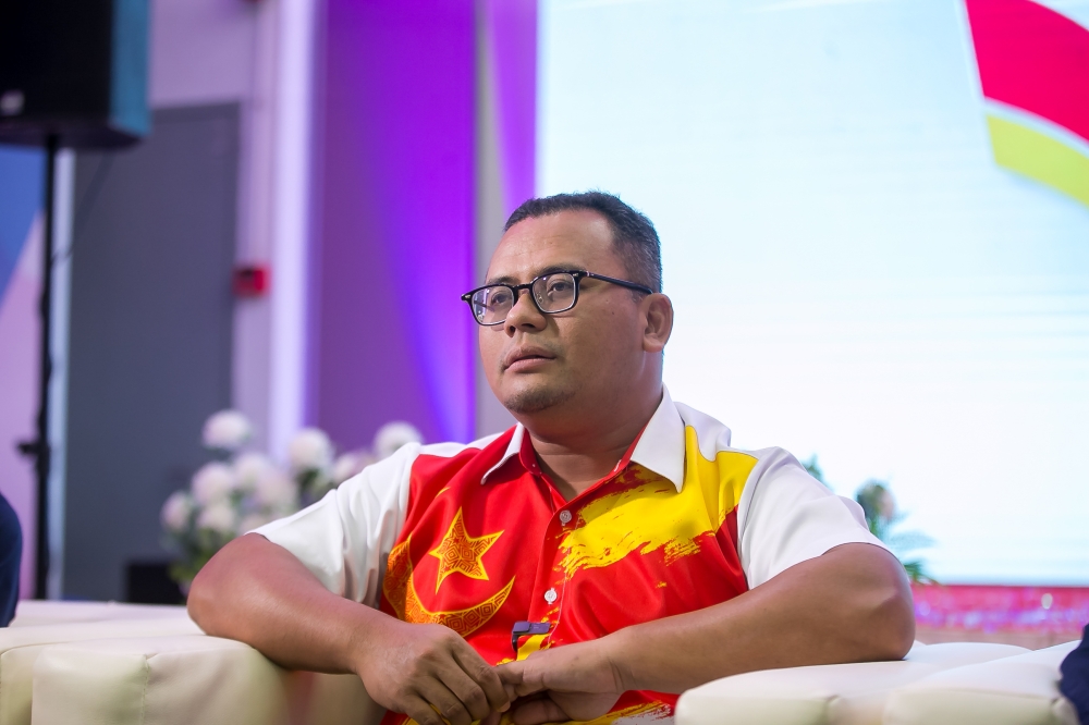  Caretaker Selangor menteri besar Datuk Seri Amirudin Shari today announced the cancellation of the proposed Petaling Jaya Dispersal Link (PJD Link) that was approved by the previous federal government under the prime ministership of Datuk Seri Ismail Sabri Yaakob in April last year. — Picture By Raymond Manuel