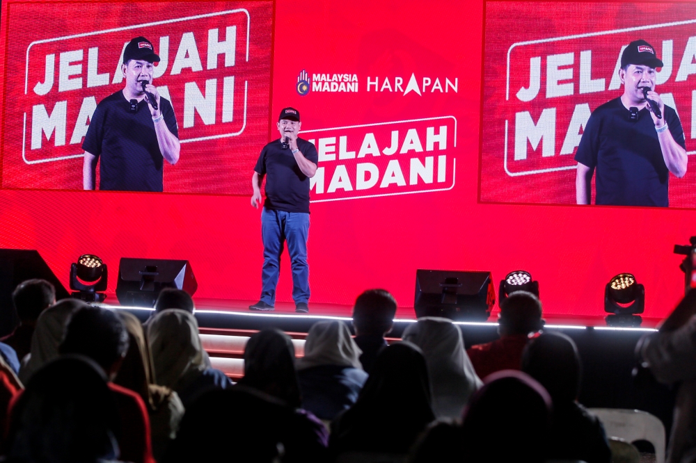 Pandan MP Rafizi Ramli sarcastically asked if other contenders from PN are willing to debate after both former Selangor menteri besar Datuk Seri Mohamed Azmin Ali and caretaker Kedah menteri besar Datuk Seri Muhammad Sanusi Md Nor rejected his offer. — Picture by Hari Anggara