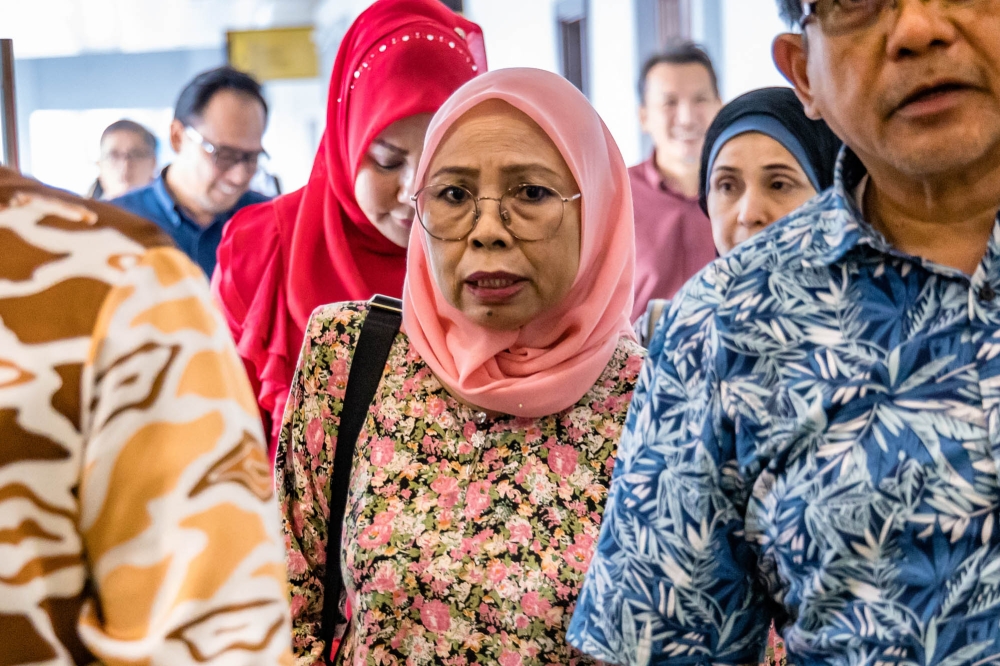 Witness Datuk Rosiah Osman Rosiah, who worked as Datuk Seri Ahmad Zahid Hamidi’s secretary from 1994 until her mandatory retirement in 2011, had previously insisted that the physical stamp bearing the exact replica of Zahid’s signature was only to be used for bulk signing of invitation cards, greeting cards and certificates of appreciation. — Picture by Firdaus Latif