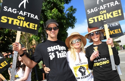 Hollywood A-listers donate millions to aid striking actors | Malay Mail