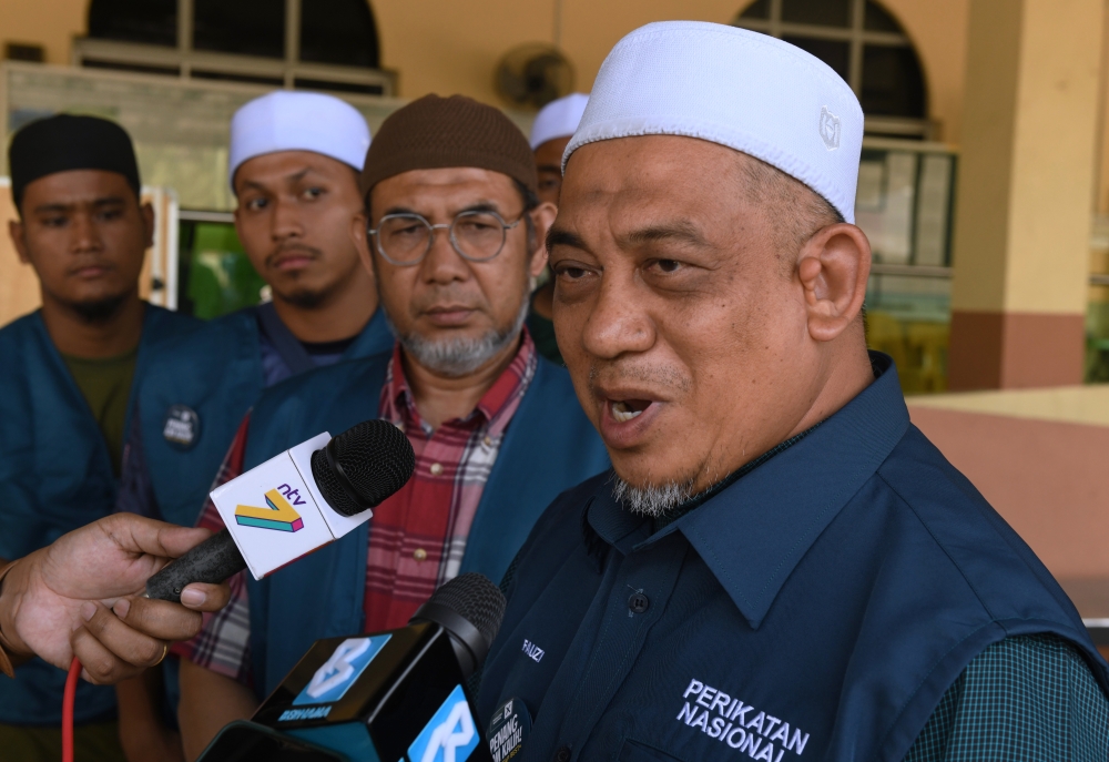 Penang PAS Commissioner Muhammad Fauzi Yusoff said the discussion is aimed at clearing the air over the issue and resolving problems in an amicable manner. — Bernama pic 