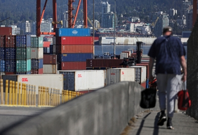 Canada port workers accept deal ending shipping chaos - Vimarsana News