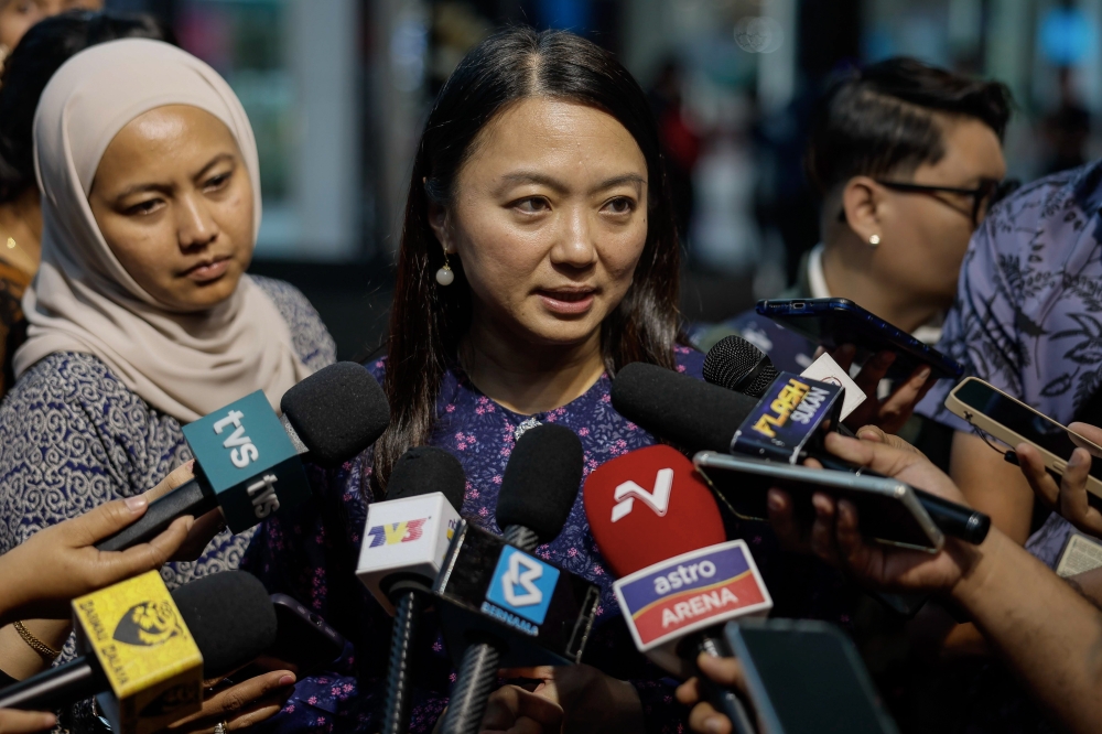 The youth and sports minister said the Opposition were bringing up things like the rising cost of living and taking cheap shots at the Rahmah initiatives that were meant to benefit the B40 and hardcore poor while failing to fix basic issues in their own state to divert public attention to the federal government. — Bernama pic