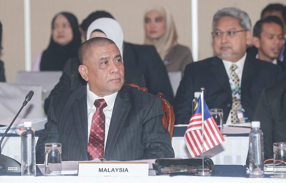 Perak Menteri Besar Datuk Seri Saarani Mohamad chairs the sixth Indonesia-Malaysia-Thailand Sub-Regional Green Cooperation Council meeting here today. at Casuarina Meru Ipoh August 9.2023. — Picture by Farhan Najib