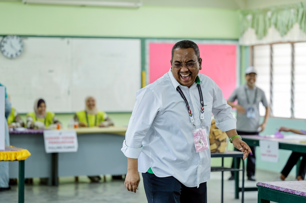 Perikatan Nasional candidate for Jeneri Datuk Seri Muhammad Sanusi Md Nor retained his Jeneri state seat in Kedah state polls today. — Bernama pic